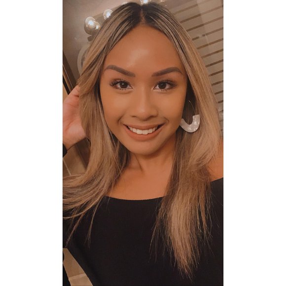 Meet your Posher, Sarah - Picture 1 of 1